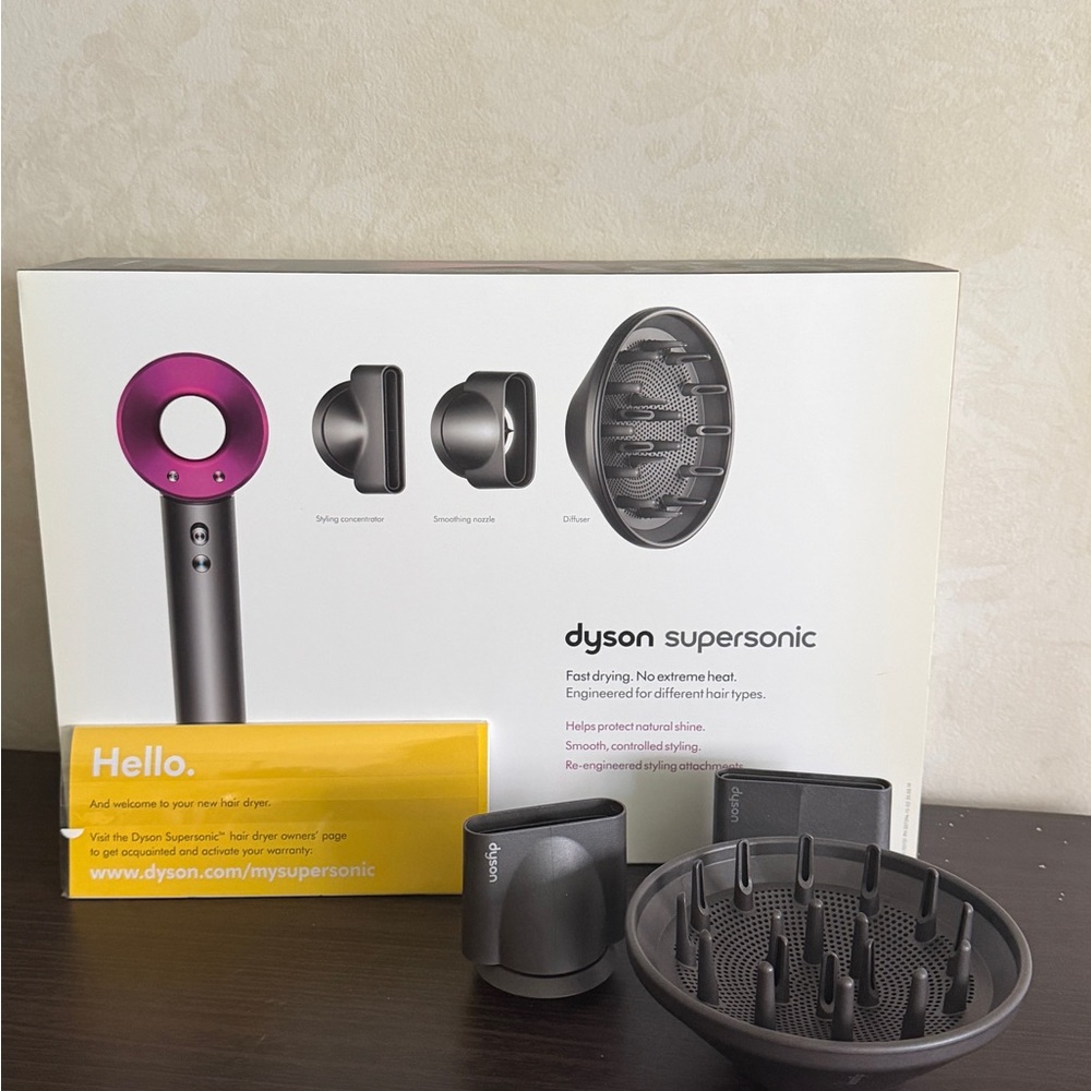 Dyson Pink and Gray Hair Dryer Set - Picture 4 of 5